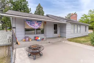 417 N Sanders St, Chelan, WA 98816 - Photo 7