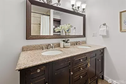 2001 NE 12th Street, Renton, WA 98056 - Photo 19
