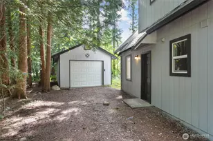 981 Red Valley Ln, Maple Falls, WA 98266 - Photo 33