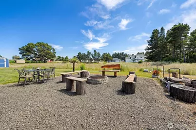 205 9th Street NW, Long Beach, WA 98631 - Photo 33