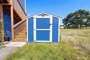 205 9th Street NW, Long Beach, WA 98631 - Photo 27