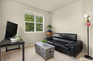 1601 NE Katsura St, Issaquah, WA 98029 - Photo 13
