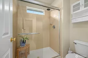 1601 NE Katsura St, Issaquah, WA 98029 - Photo 19