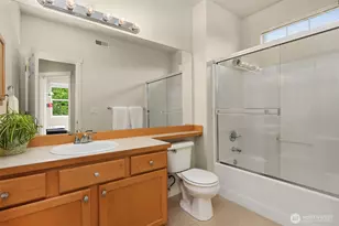 1601 NE Katsura St, Issaquah, WA 98029 - Photo 15