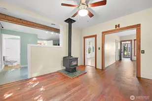 1706 24th St, Bellingham, WA 98225 - Photo 17