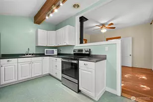 1706 24th St, Bellingham, WA 98225 - Photo 23