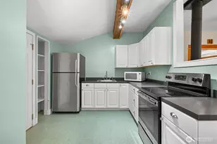 1706 24th St, Bellingham, WA 98225 - Photo 25