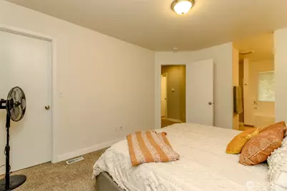 17942 Clear Lake Boulevard SE, Yelm, WA 98597 - Photo 31