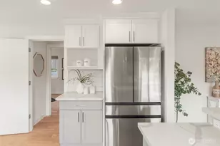 9226 25th Ave NW, Seattle, WA 98117 - Photo 9