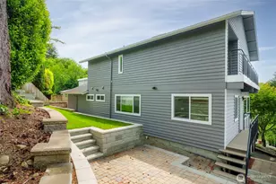 9226 25th Ave NW, Seattle, WA 98117 - Photo 33