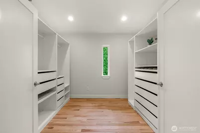 9226 25th Avenue NW, Seattle, WA 98117 - Photo 13