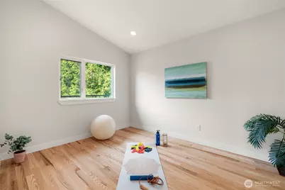 9226 25th Avenue NW, Seattle, WA 98117 - Photo 21