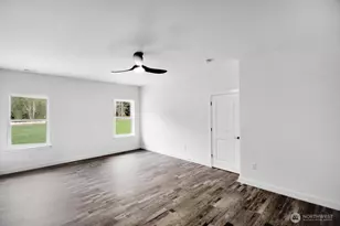 800 Barbara Ln, Centralia, WA 98531 - Photo 13