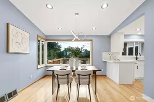 10851 Marine View Dr, Seattle, WA 98146 - Photo 11