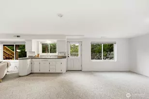 10851 Marine View Dr, Seattle, WA 98146 - Photo 31