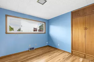 10851 Marine View Dr, Seattle, WA 98146 - Photo 17