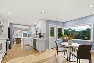 10851 Marine View Dr, Seattle, WA 98146 - Photo 9