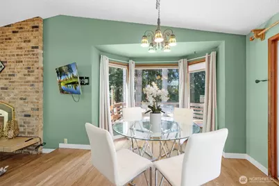 8941 170th Court NE, Redmond, WA 98052 - Photo 9