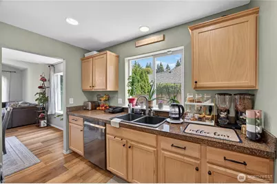 20511 SE 261st Place, Covington, WA 98042 - Photo 5