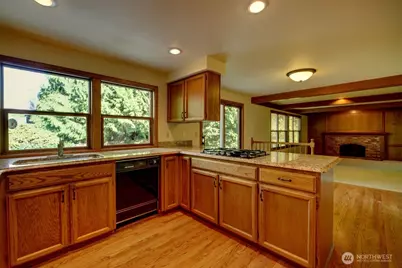 17218 SE 46th Place, Bellevue, WA 98006 - Photo 7
