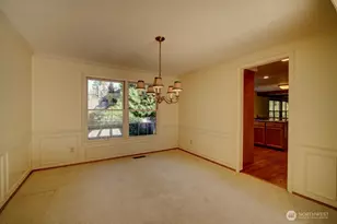 17218 SE 46th Pl, Bellevue, WA 98006 - Photo 5