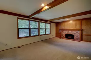 17218 SE 46th Pl, Bellevue, WA 98006 - Photo 9