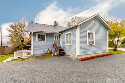 10033 Des Moines Memorial Drive S, Seattle, WA 98168 - Photo 1