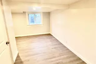 10033 Des Moines Memorial Dr S, Seattle, WA 98168 - Photo 17
