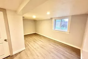 10033 Des Moines Memorial Dr S, Seattle, WA 98168 - Photo 25