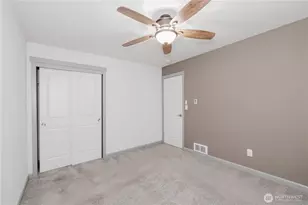 253 E Mountain View Dr, Allyn, WA 98524 - Photo 23