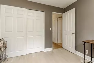 1020 S 230th St, Des Moines, WA 98198 - Photo 17