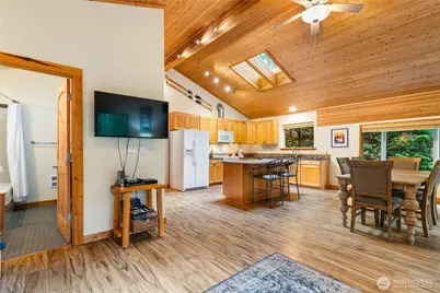 7469 Miller Way, Glacier, WA 98244 - Photo 3
