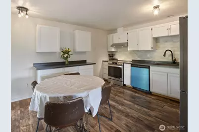 1733 Foxtail Circle, Woodland, WA 98674 - Photo 9