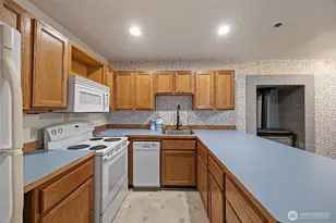 24036 23rd Ave S, Des Moines, WA 98198 - Photo 27