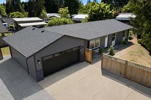 1303 Beach Ave, Marysville, WA 98270 - Photo 1