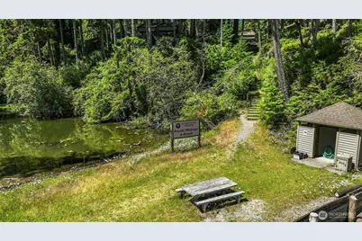 304 E Pointes Drive E, Shelton, WA 98584 - Photo 37