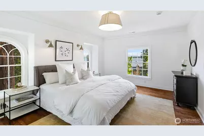 700 McGilvra Boulevard E, Seattle, WA 98112 - Photo 21