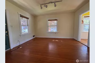 1022 Rockefeller Avenue, Everett, WA 98201 - Photo 17