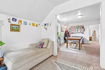 315 NE 65th Street, Seattle, WA 98115 - Photo 11