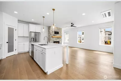 9 160th Place SE, Bothell, WA 98012 - Photo 9