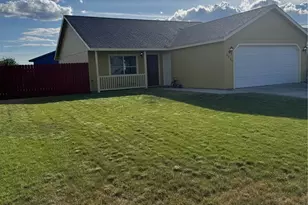 1454 S Cougar Dr, Moses Lake, WA 98837 - Photo 1