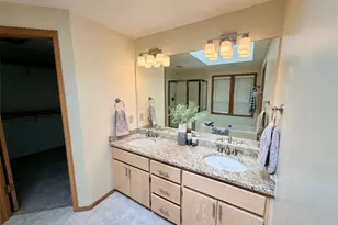 14819 SE 66th St, Bellevue, WA 98006 - Photo 25