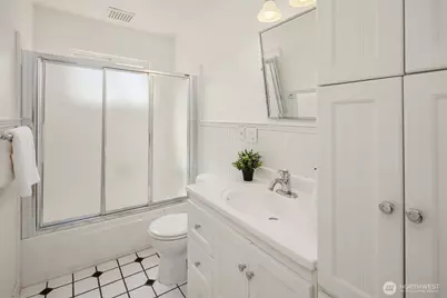 621 128th Avenue SE, Bellevue, WA 98005 - Photo 19