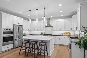 9207 NE 175th St, Bothell, WA 98011 - Photo 5