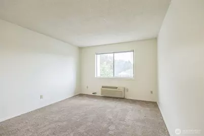 1020 S 20th Avenue, Yakima, WA 98902 - Photo 5