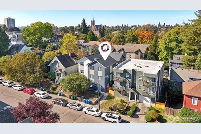 5257 Brooklyn Avenue NE, Seattle, WA 98105 - Photo 3