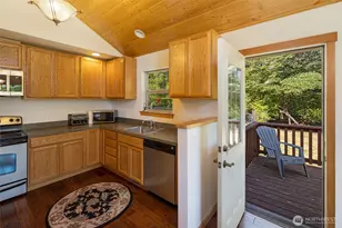 150 View Ridge Ln, San Juan Island, WA 98250 - Photo 11
