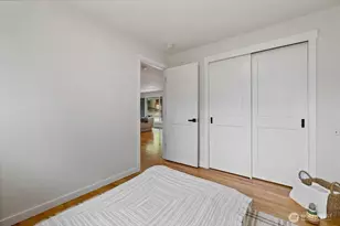2701 NE 110th St, Seattle, WA 98125 - Photo 21