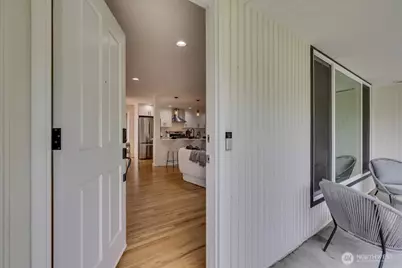 2701 NE 110th Street #A, Seattle, WA 98125 - Photo 3
