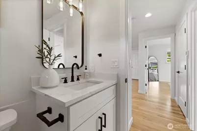 2701 NE 110th Street #A, Seattle, WA 98125 - Photo 19